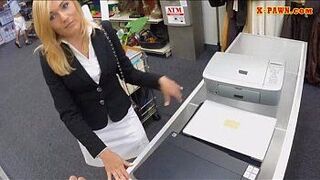 Sexy blonde Milf fucked by pawnkeeper and gets payed porn video